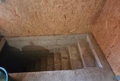 Casa parter, com Lipanesti,  jud Prahova, 1000mp, garaj, beci - 15