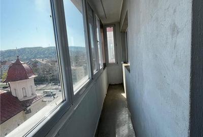 Apartament cu 2 camere decomandat în Central - 13