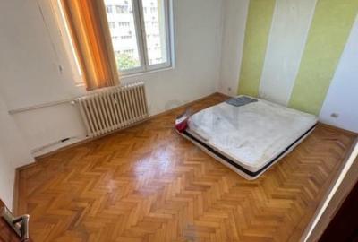 REA1023877 Apartament 3 Camere Masina de Paine Sector 2 de Vanzare - 3