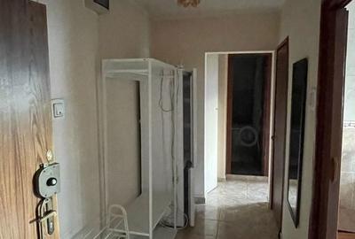 Apartament cu 2 camere decomandat în Titan - 8