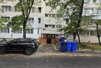 Apartament cu 3 camere semidecomandat în Drumul Taberei - 6