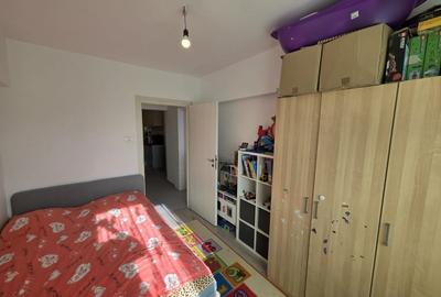 Apartament cu 3 camere decomandat, mobilat în Drumul Taberei - 8
