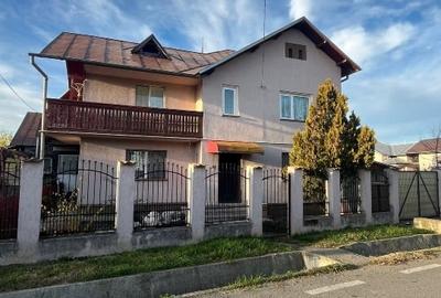 Casă individuală cu 5 camere cu Canalizare în Priseaca - 16
