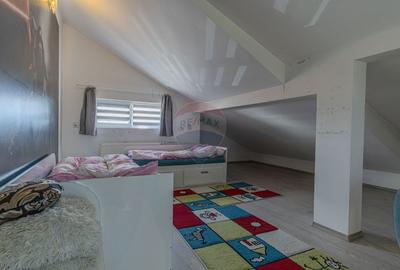 Casa / Vila cu 4 camere de vanzare - 14