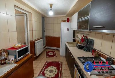ID 6684 Casa de vanzare pe strada PRISLAV - 4