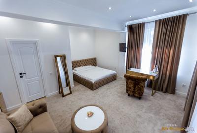 Casă cu 4 camere în 1 Mai - 2