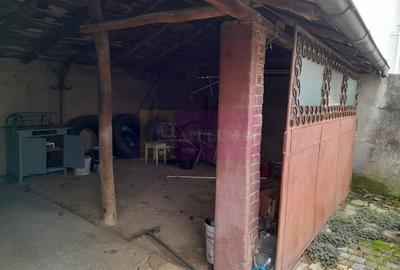 Branesti / IF - casa batraneasca din caramida cu teren de vanzare - 48