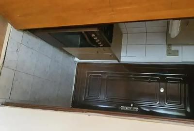 Garsonieră decomandată în Astra - 2