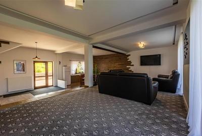 Casă individuală cu 12 camere cu Teren 3000 Mp în Bran - 39