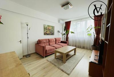 Apartament cu 2 camere semidecomandat, mobilat în Central