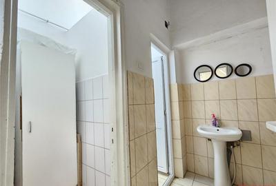 Spatiu comercial, 57mp, Cornisa - 1