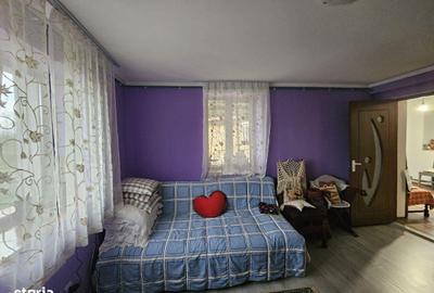 Casă cu 5 camere cu Teren 741 Mp în Dobra - 9