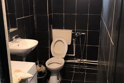 Garsonieră semidecomandată în Apărătorii Patriei - 2