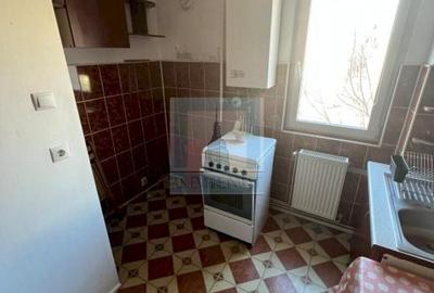 Apartament 3 camere - zona Centrul Civic - 4