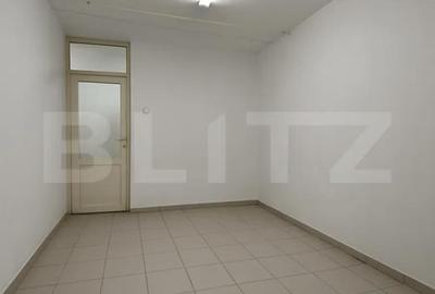 Spațiu comercial, de 68 mp, în Cetate - 4