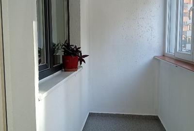 Proprietar vandv3 camere bloc Avangarde City Militari Residence - 9