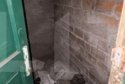 Apartament cu 2 camere semidecomandat, mobilat în P-ța Universității - 12