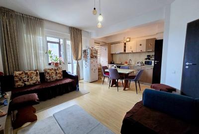 Apartament cu 3 camere decomandat în Dobroești