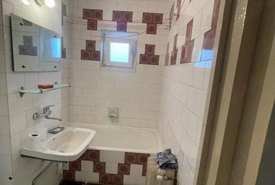 Apartament cu 5 camere decomandat în Miorița - 14