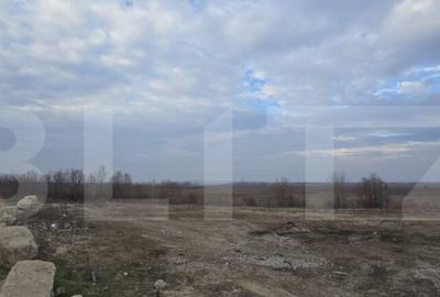 Teren intravilan, 9000 mp, Posibilitate parcelare, zona Drum - 2