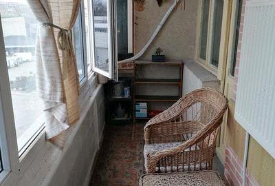 Vand - sau schimb cu ap. 3 - 4 camere Bucuresti - 10