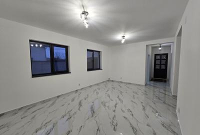 Casă cu 3 camere în Central - 6