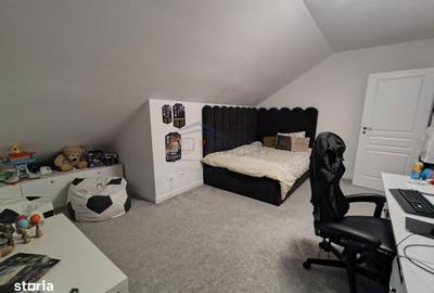 Casă cu 5 camere cu Teren 470 Mp în Șcheia - 5
