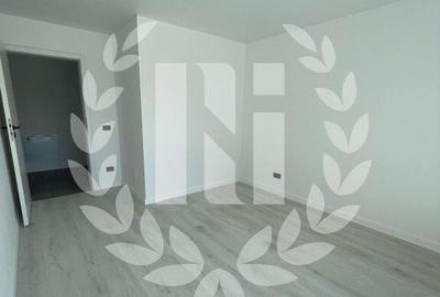 Apartament cu 3 camere semidecomandat în Berceni - 2