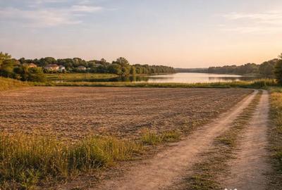 Teren de 7550 mp, în Central - 1