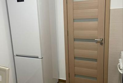 Apartament cu 2 camere decomandat în Calea București - 7