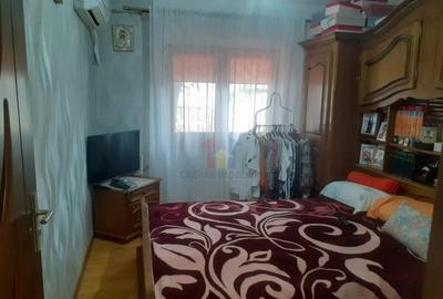 Super 4 cam Radu Negru 102 mp Parter Balcon 17m - 7
