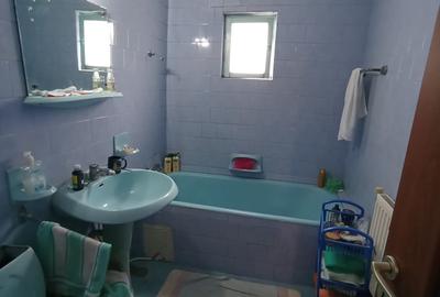 Apartament 3 camere DECOMANDAT, Nicolina-Prima Statie, ETAJ 3 - 9