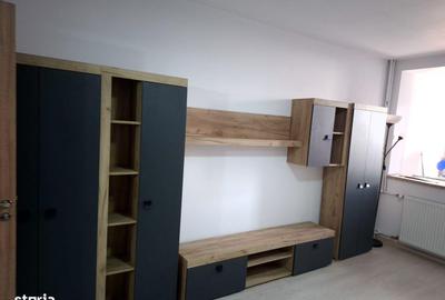 Garsonieră semidecomandată în Craiovei - 2