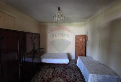 Casă individuală cu 4 camere cu Teren 2880 Mp în Giulvăz - 9