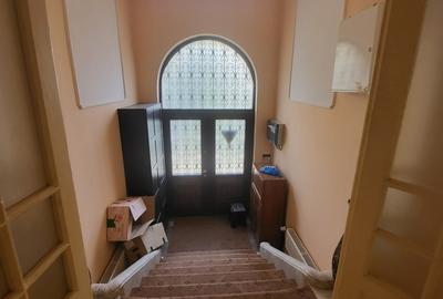 Vila boiereasca, superba, strada, linistita, nelipita de vreun alt imobil Vila boiereasca, superba, strada, linistita, nelipita de vreun alt imobil - 13