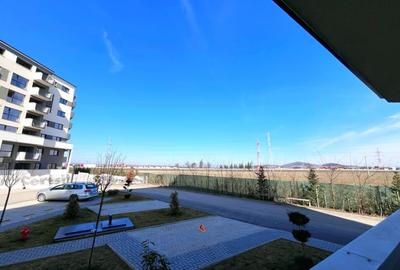 Apartament cu 3 camere decomandat, mobilat în Tractorul - 10