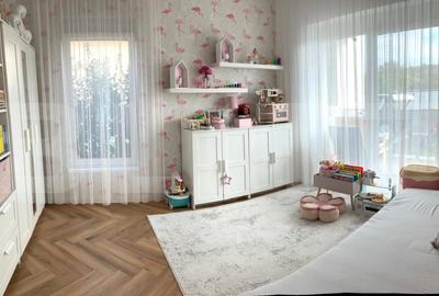 Vila Luxoasa cu Piscina Exterioara, Podgoria, 150 mp - 3