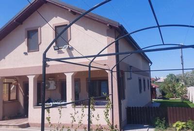 Casă cu 2 camere cu Teren 1000 Mp în Central - 6