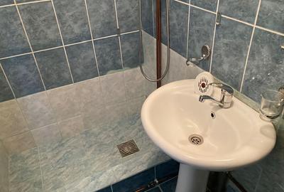 Garsonieră decomandata, situata la etajul 1 in cartierul Cedonia - 7