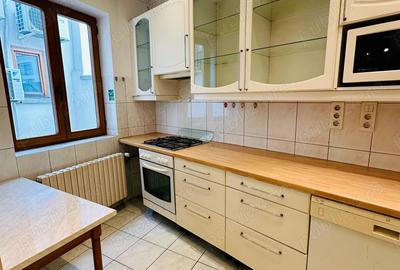 Casă cu 6 camere în Unirii - 17