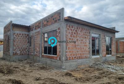 Casă individuală cu 4 camere cu Canalizare în Exterior Vest - 6