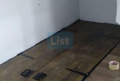 Casă cu 3 camere cu Canalizare în Central - 9