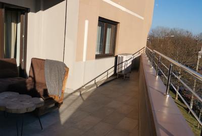 Apartament cu 2 camere, mobilat în Baba Novac