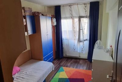 Apartament cu 3 camere decomandat în Central - 3