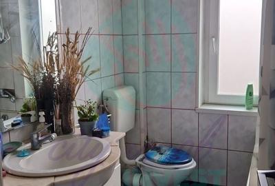 Apartament cu 4 camere decomandat în Decebal - 4