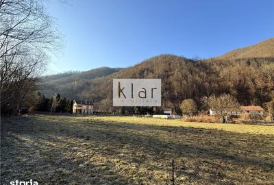 Teren de 1100 mp, în Gilău