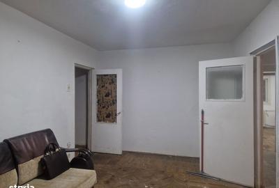 Apartament cu 3 camere semidecomandat în Malu Roșu - 2