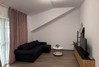 Apartament cu 3 camere decomandat în Sânpetru - 1