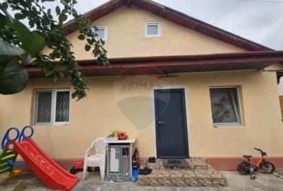 Casa / Vila 3 camere mobilata 80 mp + teren 261 mp an c... - 1
