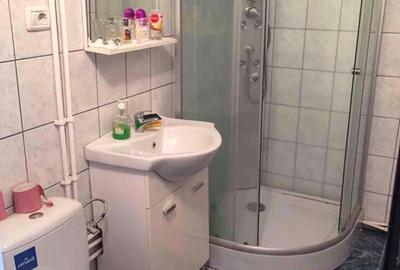 Apartament cu 4 camere decomandat în Murfatlar - 2